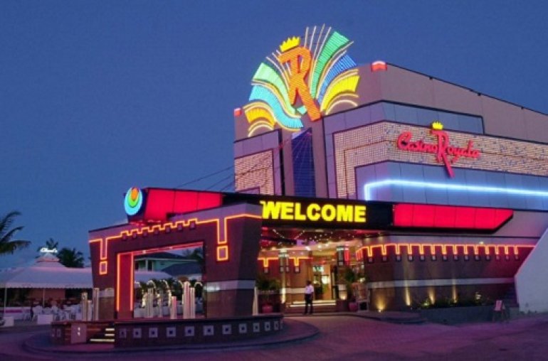 Casino Royale in St. Maarten